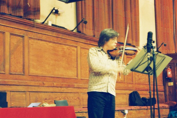 {short description of image}